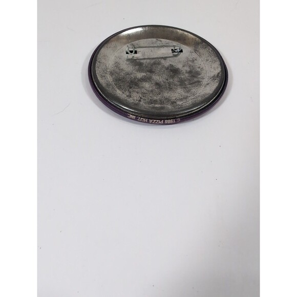 Vintage Pizza Hut Book It 3D Hologram Disc Pin Employee Promotional 3"  1988 - Picture 3 of 3